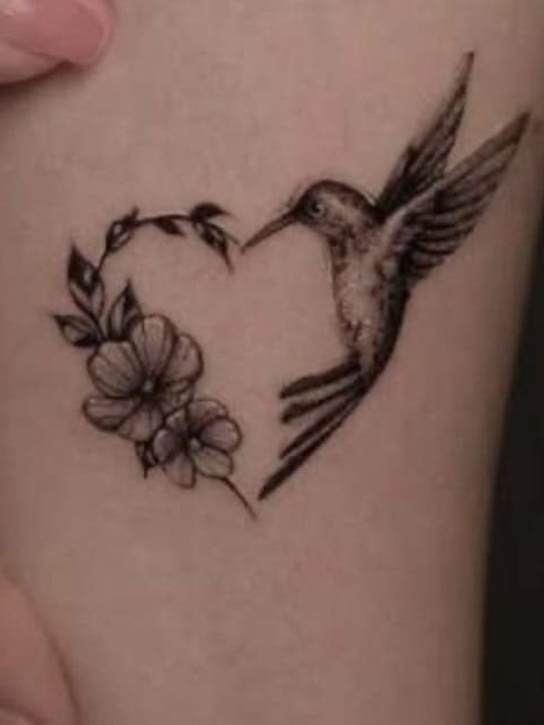 Apocalipsis-Tattoos-Animales-Colibri-Flores-012