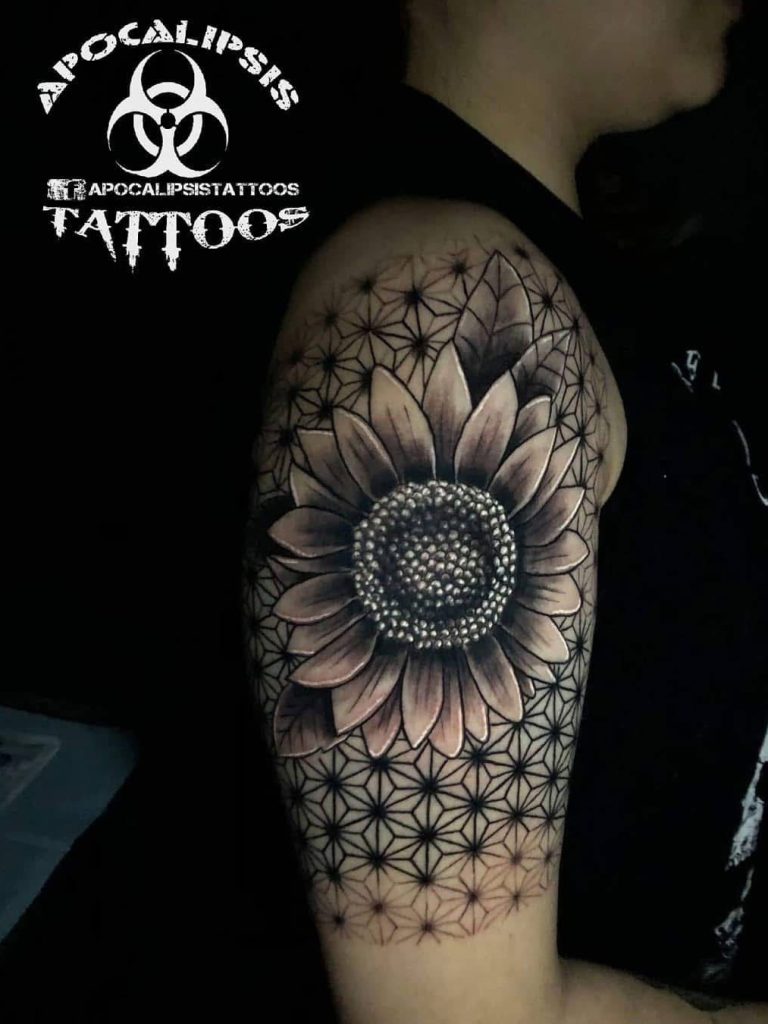 Apocalipsis-Tattoos-Floral-Girasol-Geometrico-033